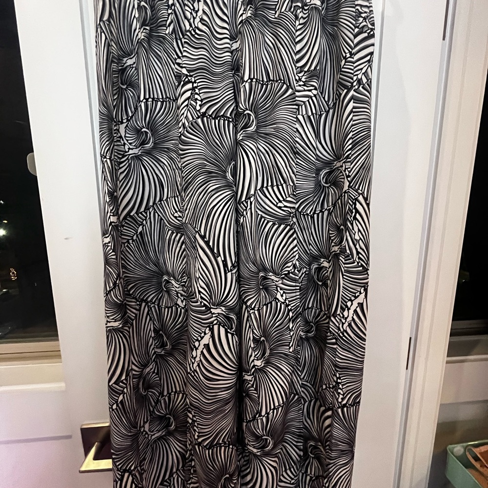 SHEIN Flared Open Slit Black and White Pants 1X - Picture 7 of 7